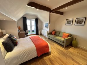 Photo 22- click for photo gallery